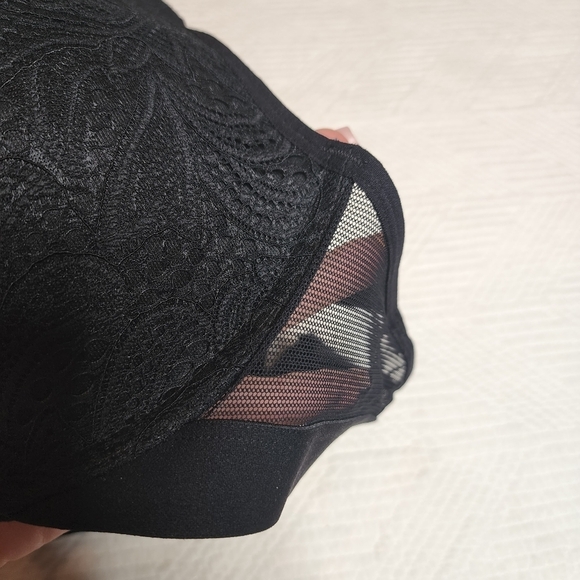 Lively black lace bra- convertable racerback - Picture 3 of 11